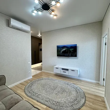 Em 48 жемчужина 11 этаж Apartment Odesa